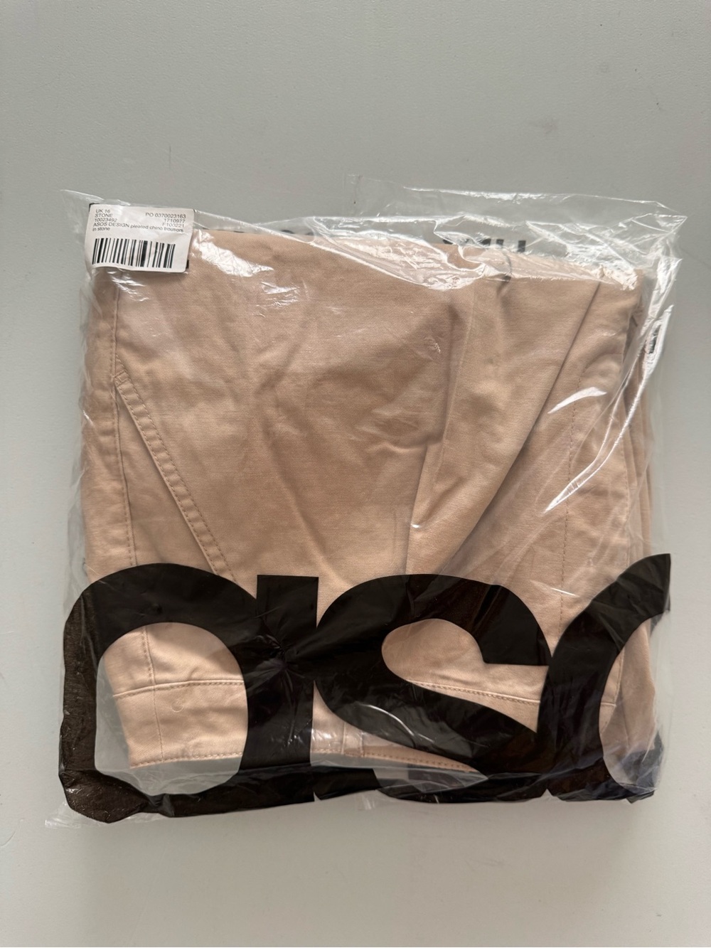 NWT ASOS Design | Women’s Tan Pleated Chino Trousers | Size 12 - Picture 6 of 6